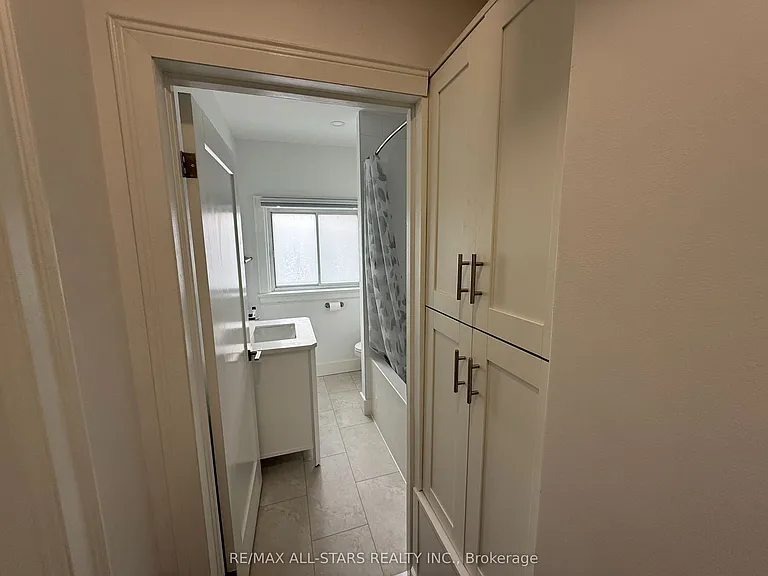 92 39th St #2 — Photo 9