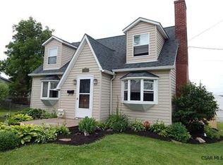 953 S Park Ave, Somerset, PA