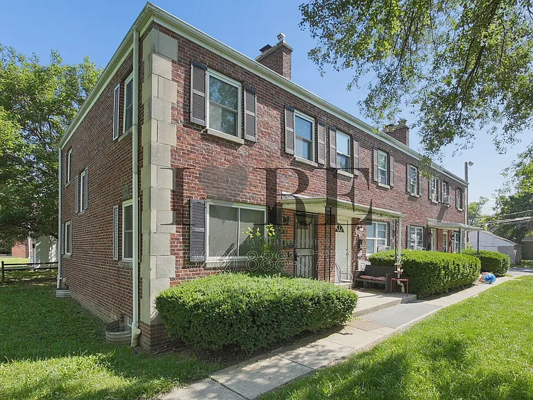 316A South Blvd — Photo 3