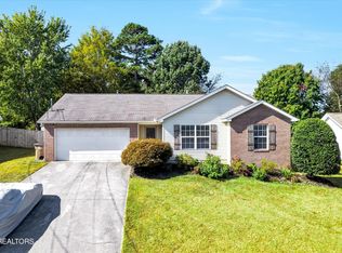 2023 Torch Light Ln, Knoxville, TN 37921
