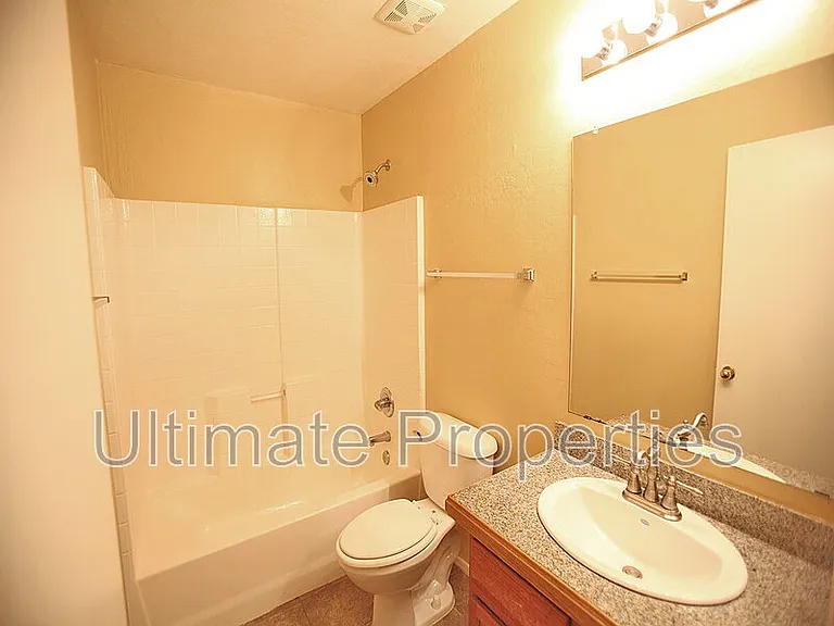 5947 S 249th Dr — Photo 8
