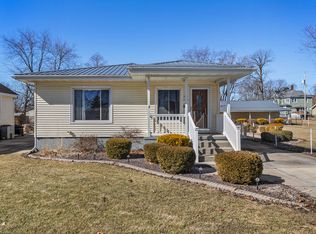 109 N Guthrie St, Gibson City, IL 60936