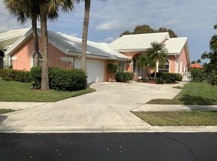 2328 Saratoga Bay Dr, West Palm Beach, FL 33409