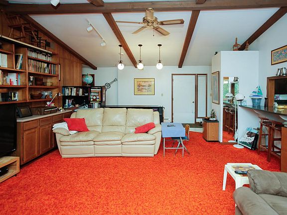 14756 b ave-105