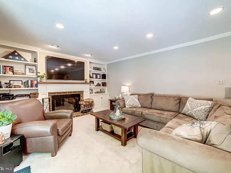 13930 S Springs Dr — Photo 24