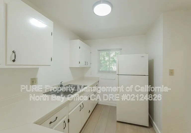 1555 Terrace Way #10 — Photo 10