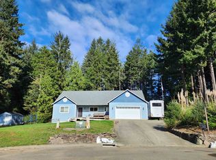 250 Sea Foam Dr, Crescent City, CA