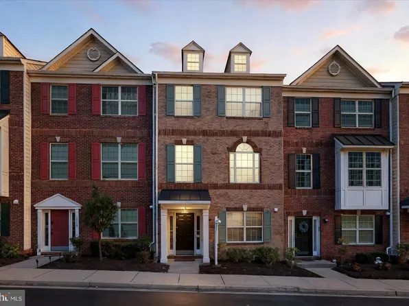 7926 Silver Oak Rd, Hanover, MD 21076