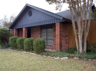 4323 Arrowwood St, Mesquite, TX 75150