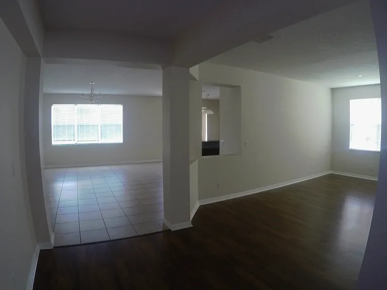 4624 Barbados Loop — Photo 5