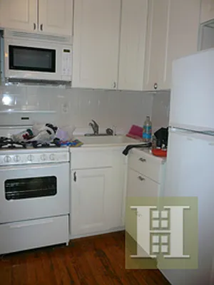Rented by Halstead Real Estate | media 34