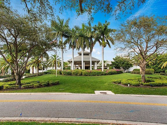 3rd image of 7011 Islegrove Place