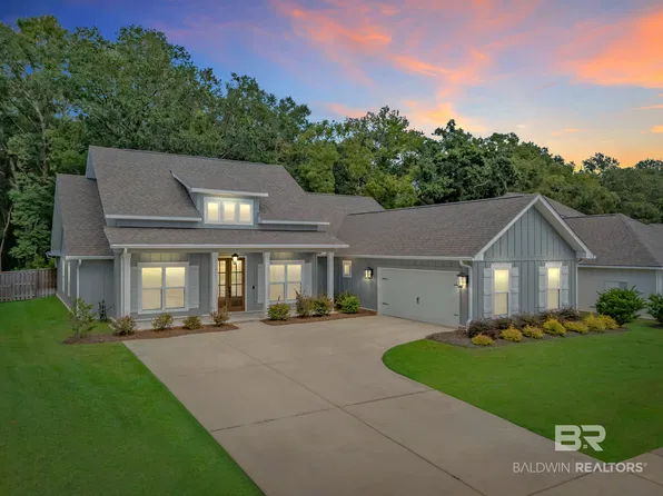 393 Garrison Blvd, Fairhope, AL 36532