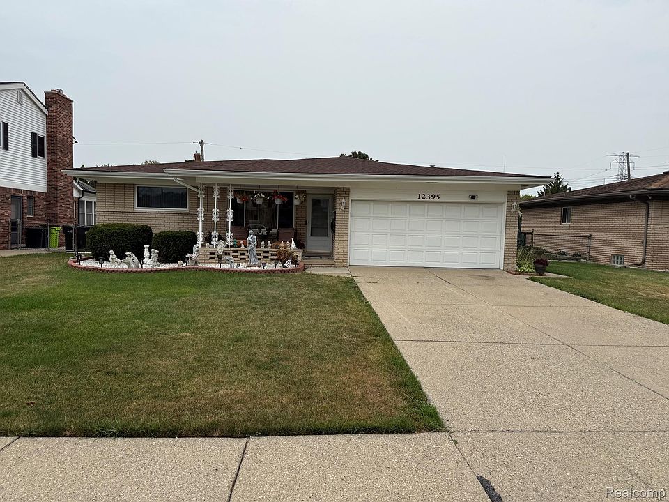 1st image of 12395 Canterbury Dr