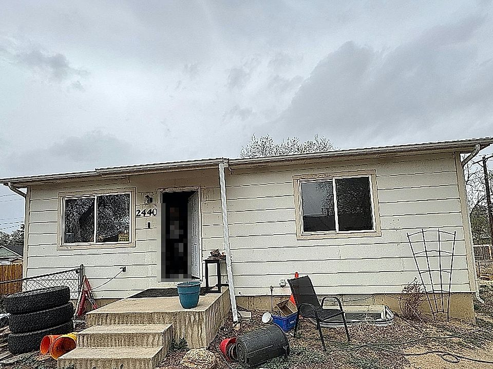 1st image of 2440 E Saint Vrain St