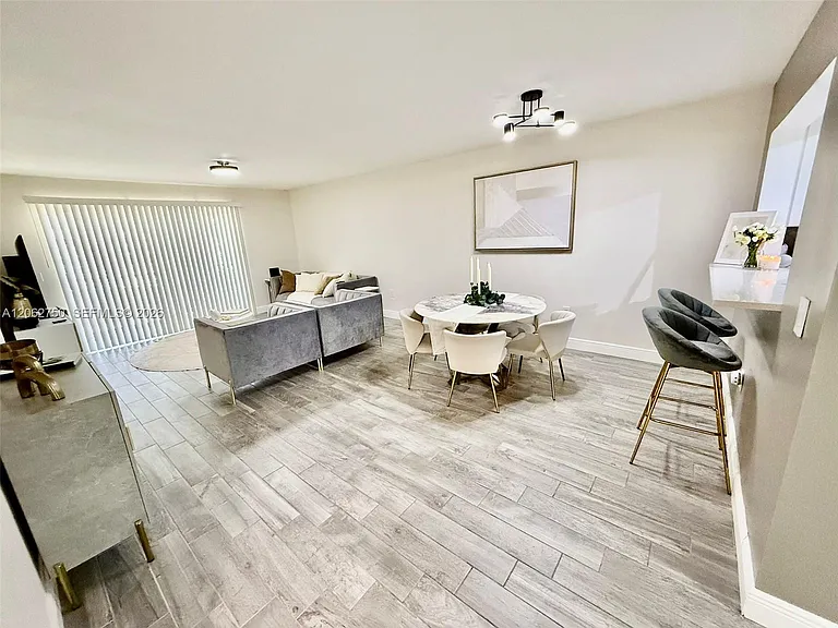 300 Promenade Dr #105 — Photo 13