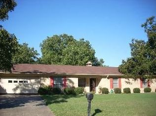 209 Lou Ave, Sulphur Springs, TX 75482