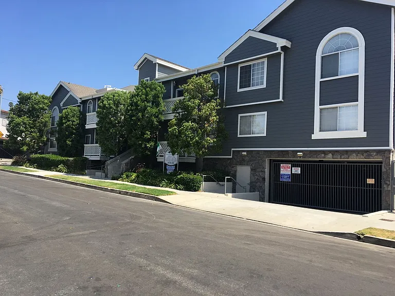 3518 Dunn Dr — Photo 16