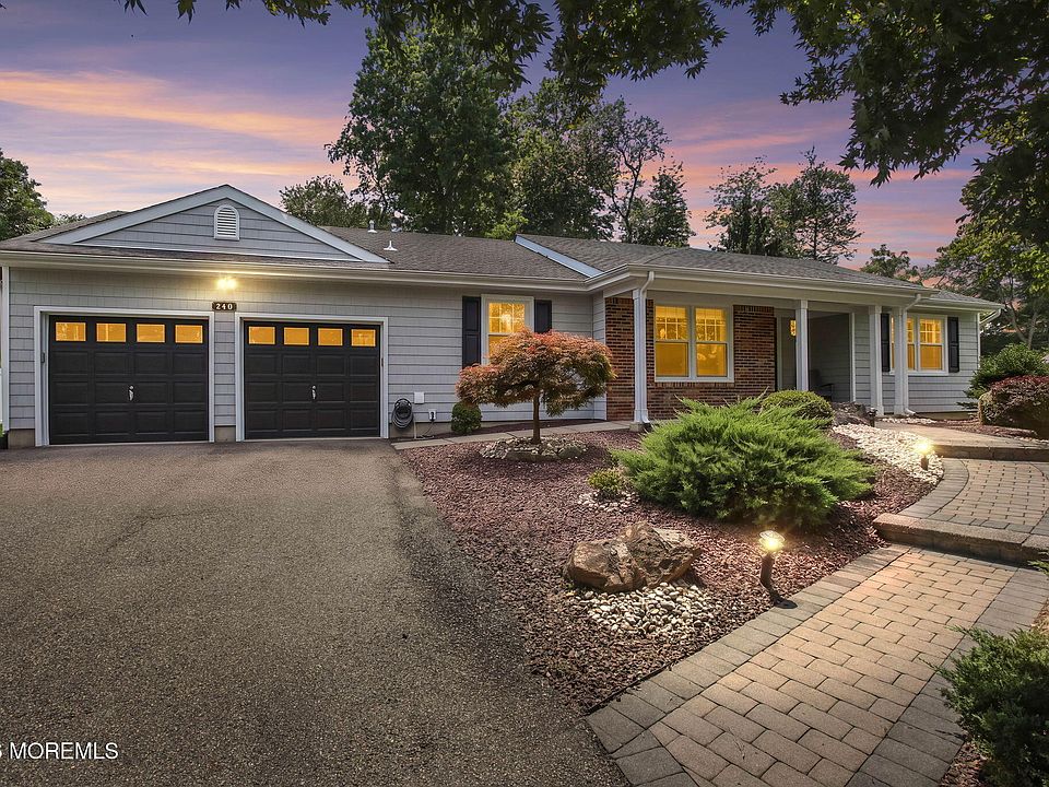 1st image of 240 Concord Drive