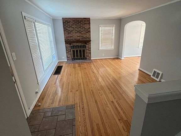 3rd image of 9049 Laramie Ave