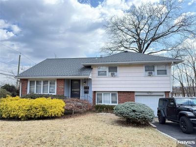 60 Ackerman Ave, Oradell, NJ, 07649