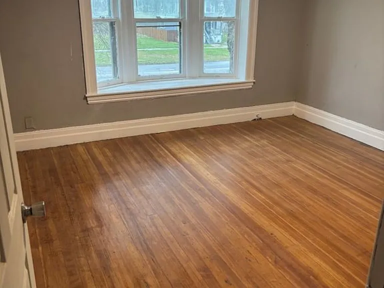1235 E Grand Blvd #1 — Photo 7