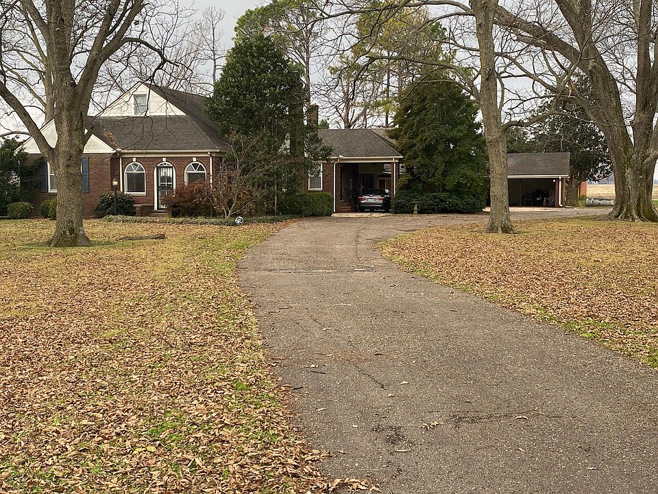 1st image of 709 Ermen Ln