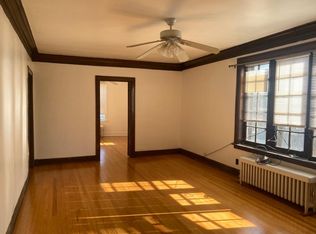 3408 Harlem Ave #3, Riverside, IL 60546