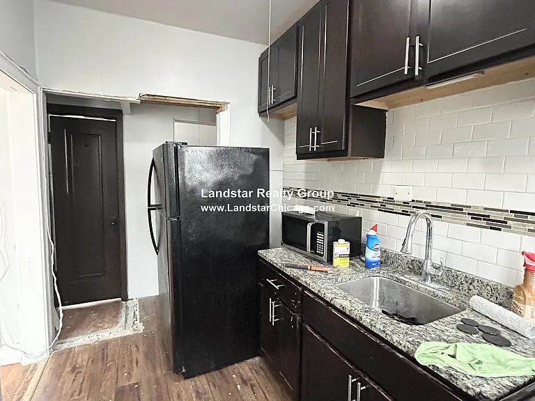 8 Adams St #3 — Photo 12