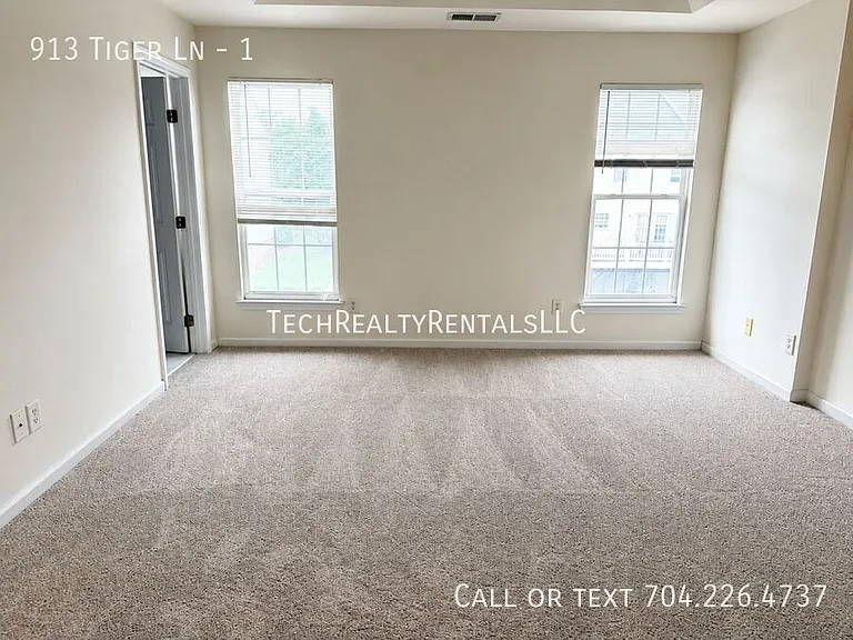 913 Tiger Ln #1 — Photo 11