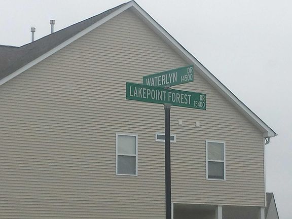 5th image of 15434 Lakepoint Forest Dr