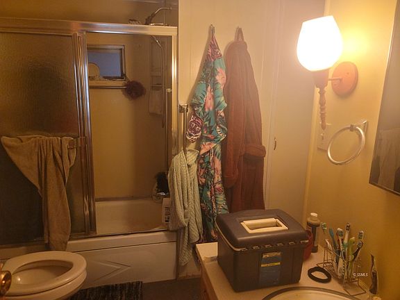 5th image of 2936 Elmwood Ave