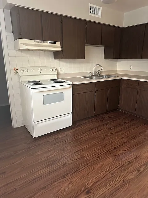 6 Terrace Dr #128