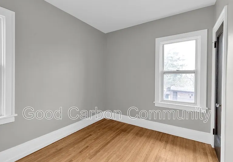 2096 Delaware Ave #7 — Photo 15