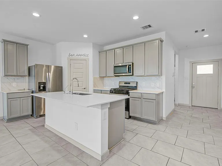 29847 Reagans Ranch Dr — Photo 6