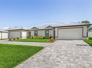 816-818 Mohawk Pkwy, Cape Coral, FL 33914
