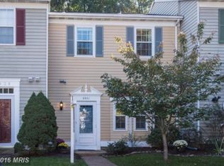 9931 Capperton Dr, Oakton, VA 22124