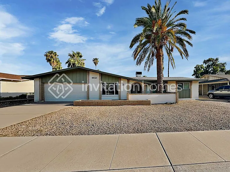 4621 W Carol Ave — Photo 1