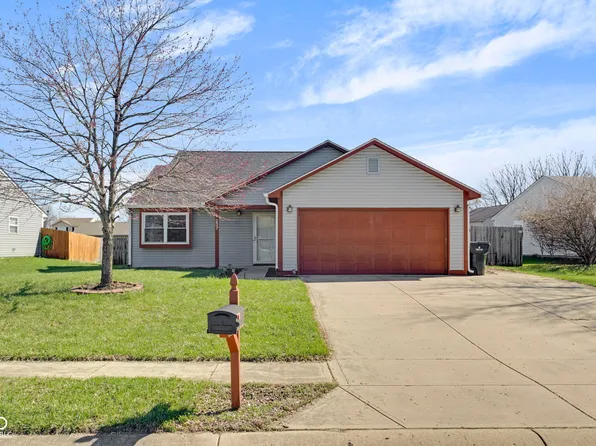237 Creekway Ct, Whiteland, IN 46184