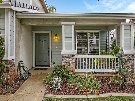5th image of 36027 Elaine Way