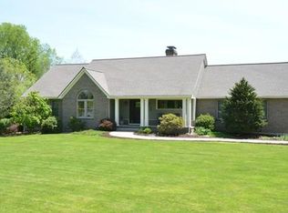 5 Summer St, Wrentham, MA 02093