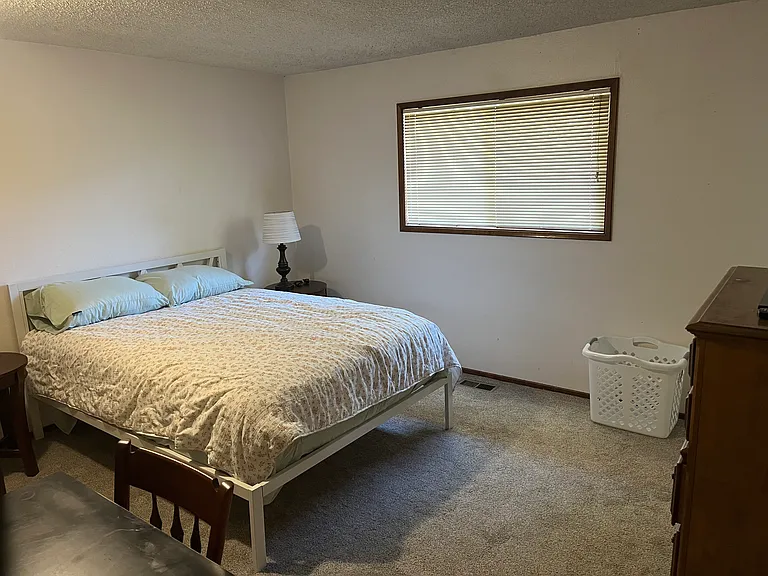 1533 Clydesdale Dr SE — Photo 14