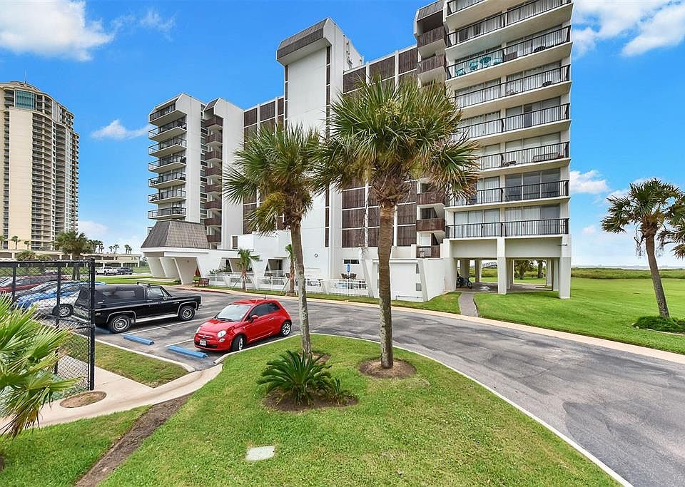 1st image of 415 E Beach Dr APT 514