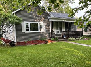 319 N West St, Sigourney, IA 52591