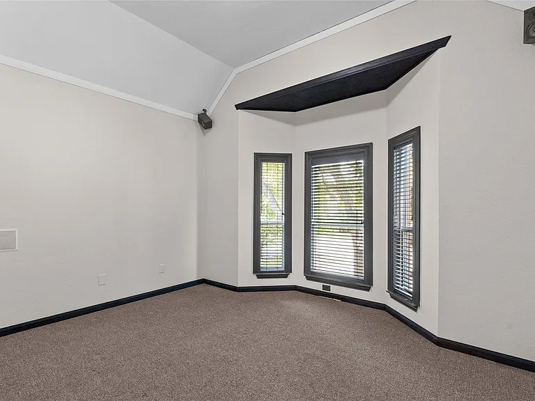2136 Brownstone Ct — Photo 24
