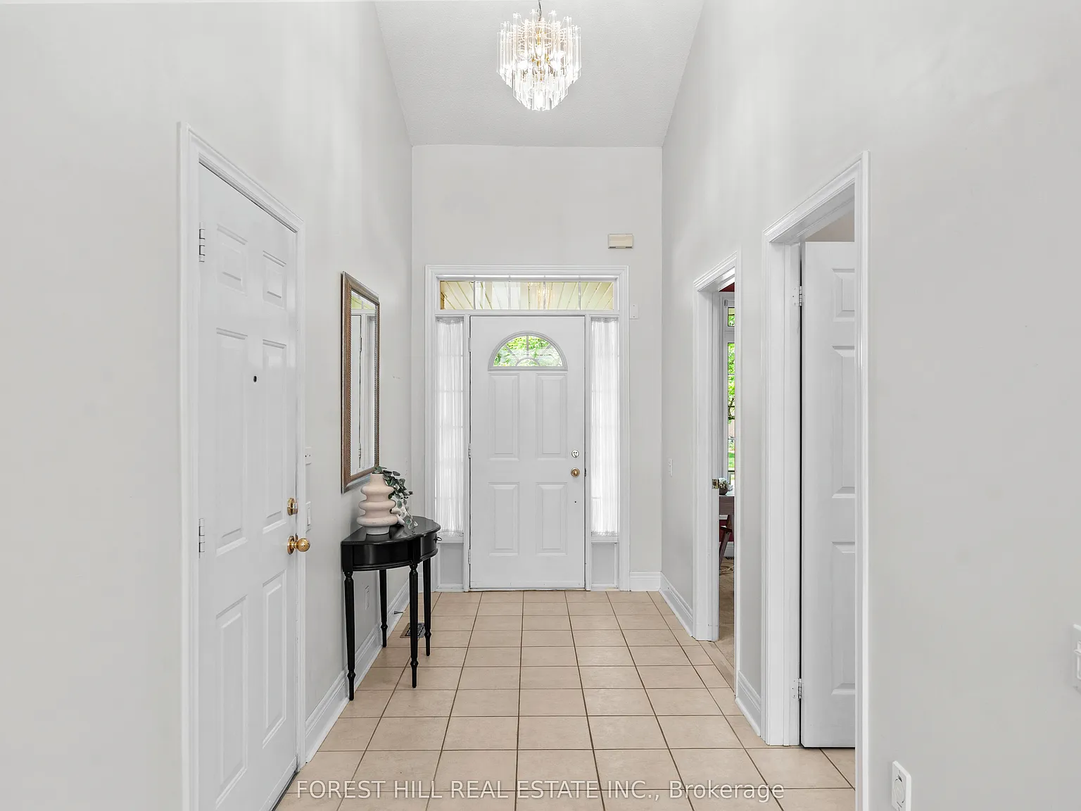 4 bed, $5,500 — Photo 3