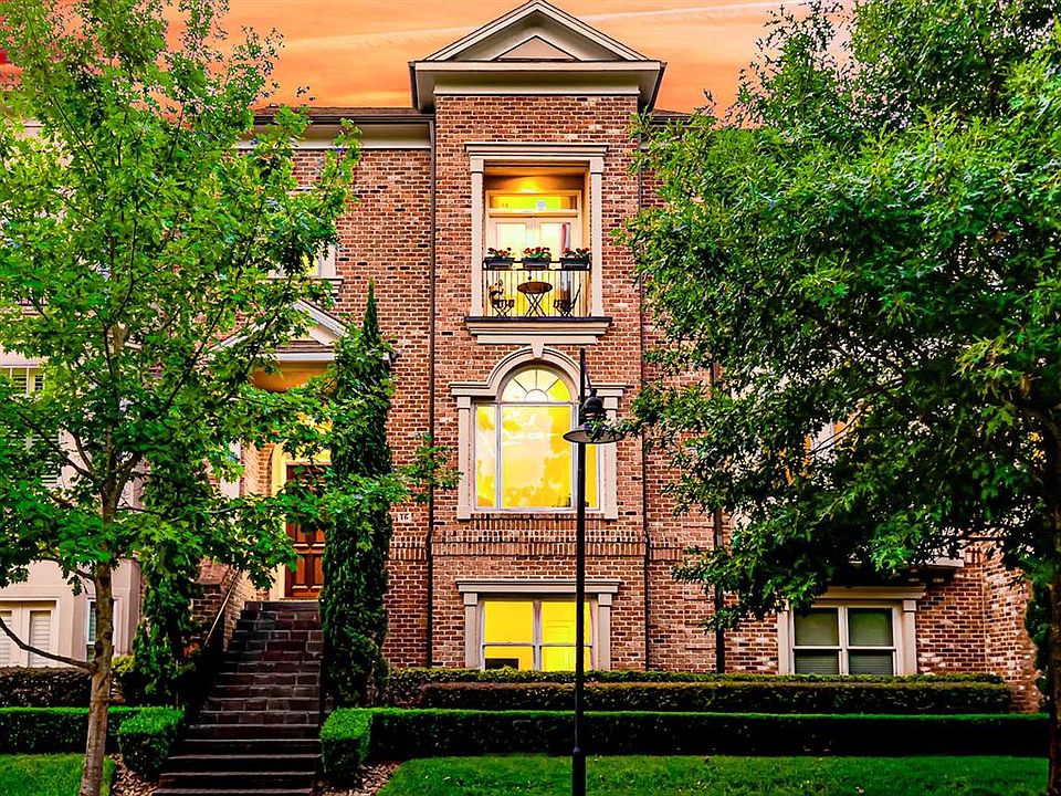 1st image of 16 Waterway Ct