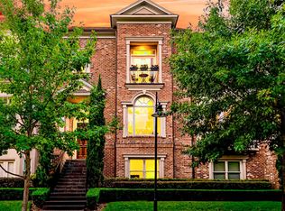 16 Waterway Ct, The Woodlands, TX 77380