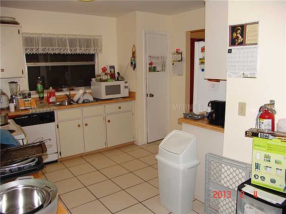 4th image of 3270 Pinto Dr