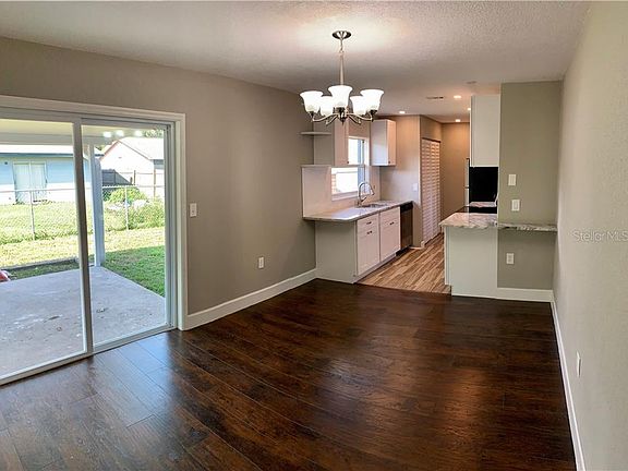 5th image of 1630 Sailpoint Dr W